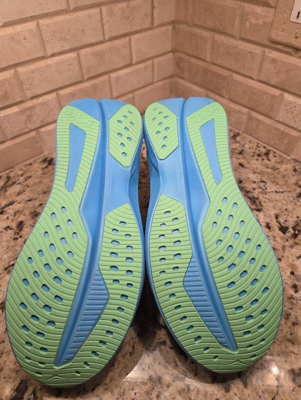 HOKA One One Mach 6 NEW Deadstock w/ OG Box